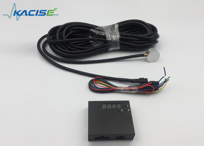 Morsetto ultrasonico del sensore livellato di GPS sull'esposizione LCD del sensore livellato della cisterna