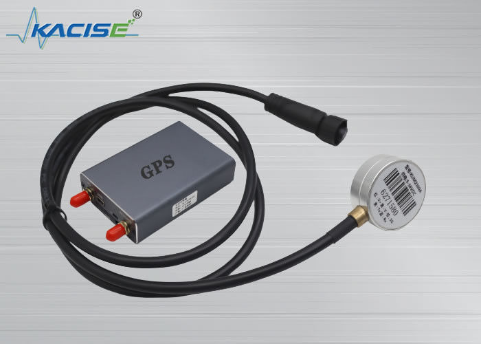 KUM2500A Sensore di livello carburante a ultrasuoni da 0,1 mm ad alta risoluzione con protezione IP67 e interfaccia RS232/RS485/TTL