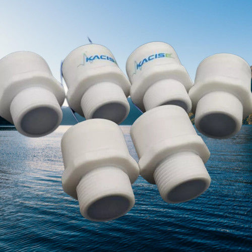 Sensore di livello a ultrasuoni con portata di 3 m con uscita RS485 e involucro in PTFE per ambienti corrosivi