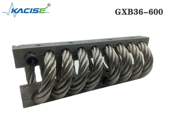 Isolatore elicoidale GXB36-600 con materiale SS304 Frequenza di risonanza 5-10 Hz e carico statico verticale 1277 kg per apparecchiature fragili