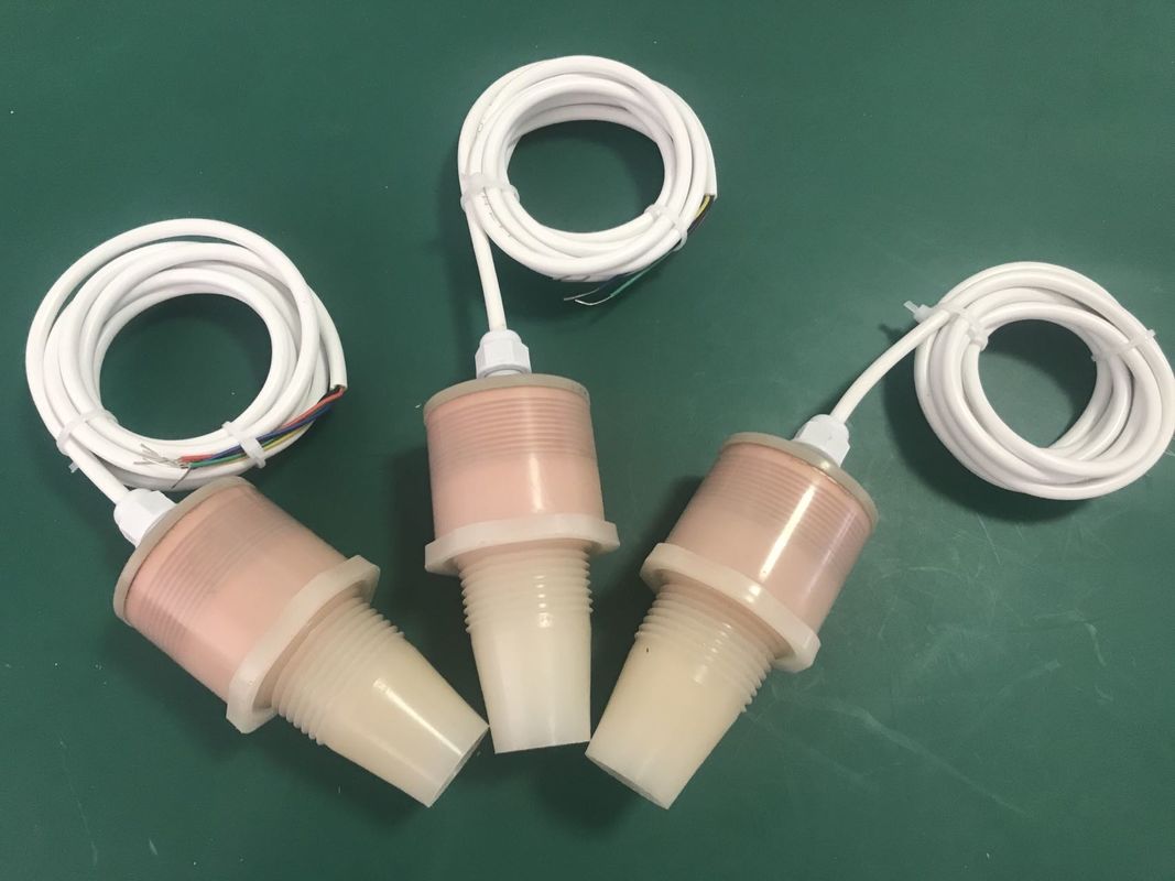 Misuratore di livello dell'acqua ad ultrasuoni 6V con uscita RS485 e misurazione del livello del liquido ad alta precisione di 5 m