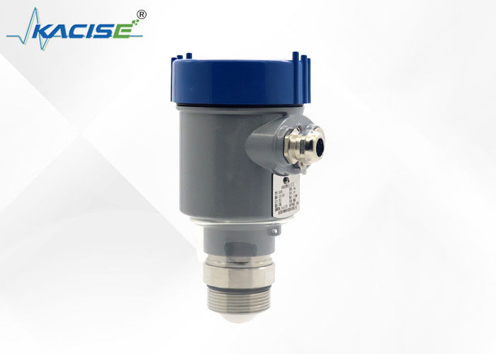Misuratore di livello radar a 80 GHz con protezione IP67 e antenna in PTFE per misurazioni ad alta precisione