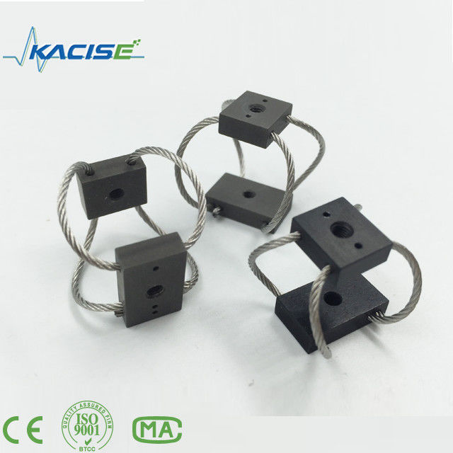 Isolatore per funi metalliche in acciaio inossidabile con elevato smorzamento delle vibrazioni e protezione multiasse per applicazioni industriali