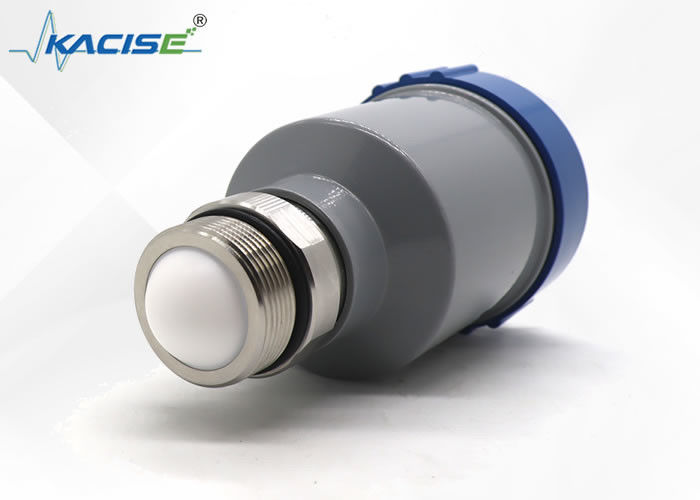 Trasmettitore di livello radar FMCW KLD801 da 80 GHz con antenna con obiettivo da 32 mm e precisione di ±2 mm per la misurazione di liquidi senza contatto