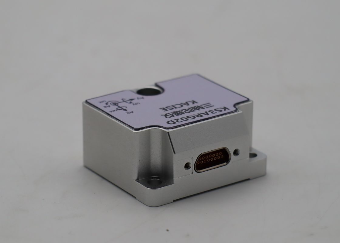 Sensore giroscopico MEMS a tre assi con ±500 (゚/s) gamma ≤±0,1 (゚/s) bias e velocità di aggiornamento dei dati a 2000 Hz
