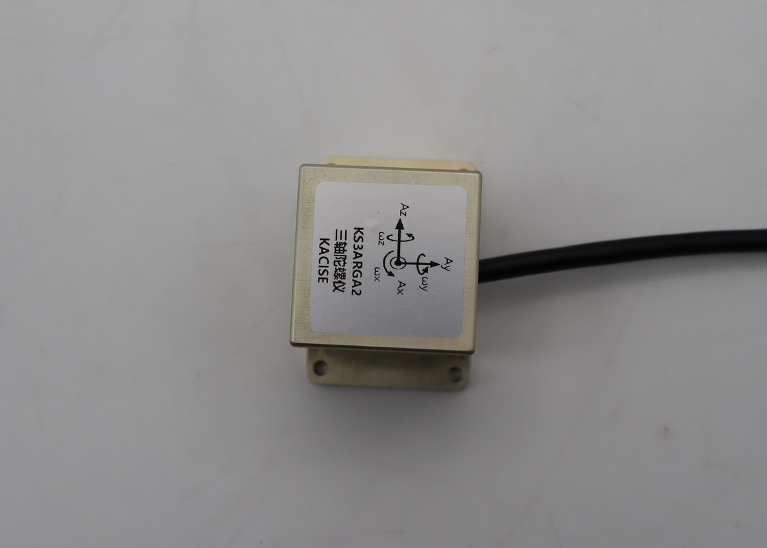 Mems sensori giroscopici per sistemi di stabilizzazione di robot o fotocamere con dimensioni di 43x30,5x30,5 mm e peso ≤ 50 g