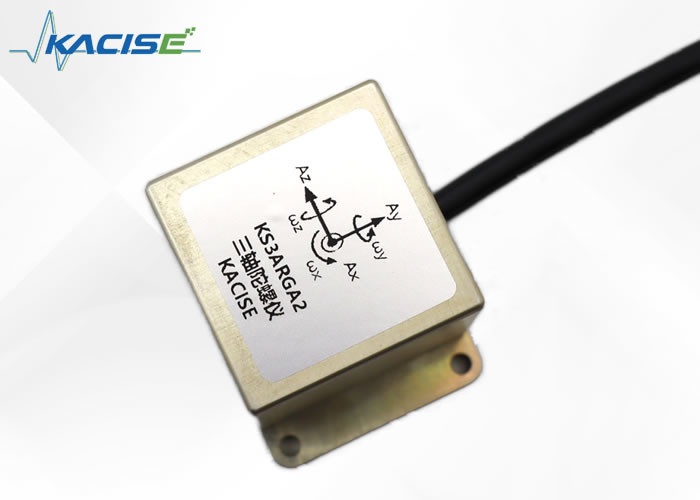 Sensore giroscopico MEMS per l'elettronica automobilistica, tensione di uscita 0,66 ~ 2,64 V, stabilità a bias zero di 12°/h