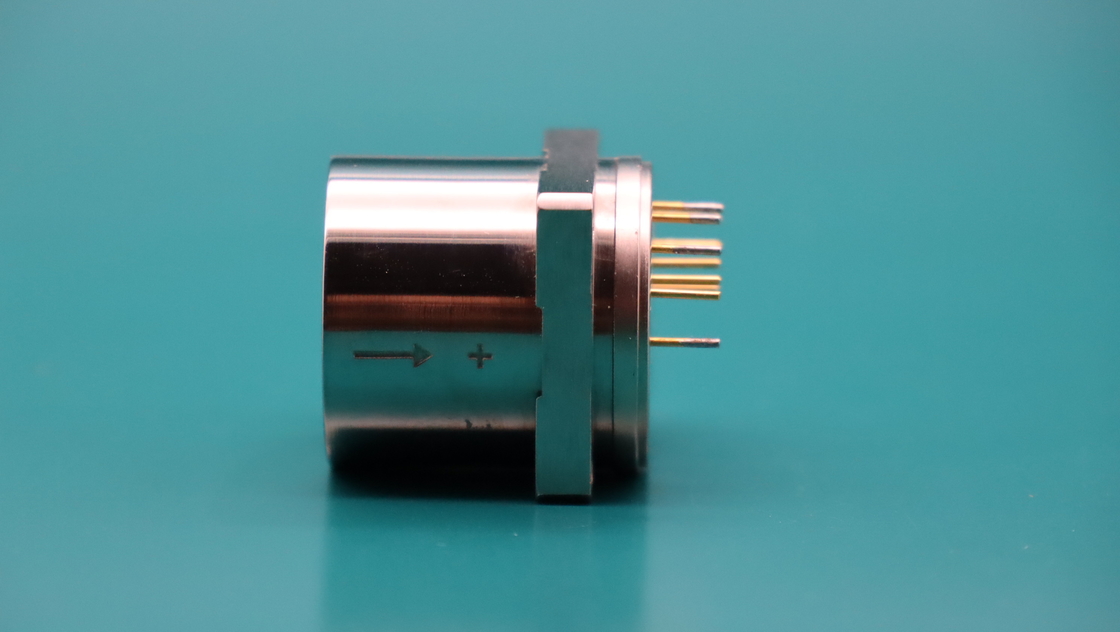 Sensore accelerometrico altamente resistente per l'industria automobilistica e aerospaziale Ø25.4×30mm, tensione di alimentazione ±12~±18V DC