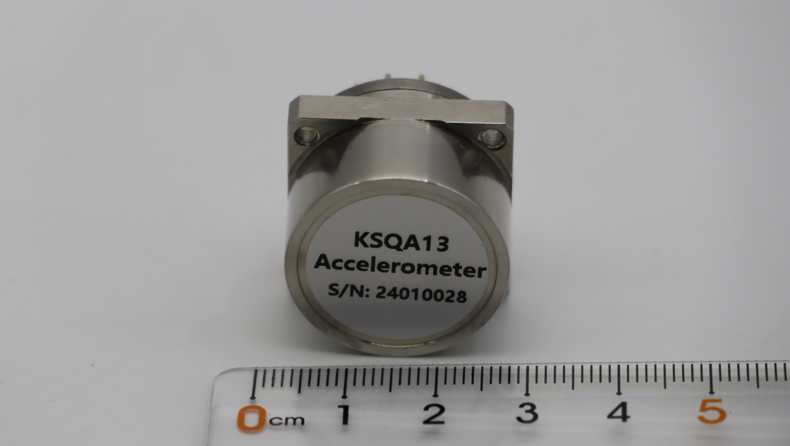 Sensore di accelerazione di precisione 2.3 ~ 3.5mA/g ±15g con resistenza agli urti di 500g