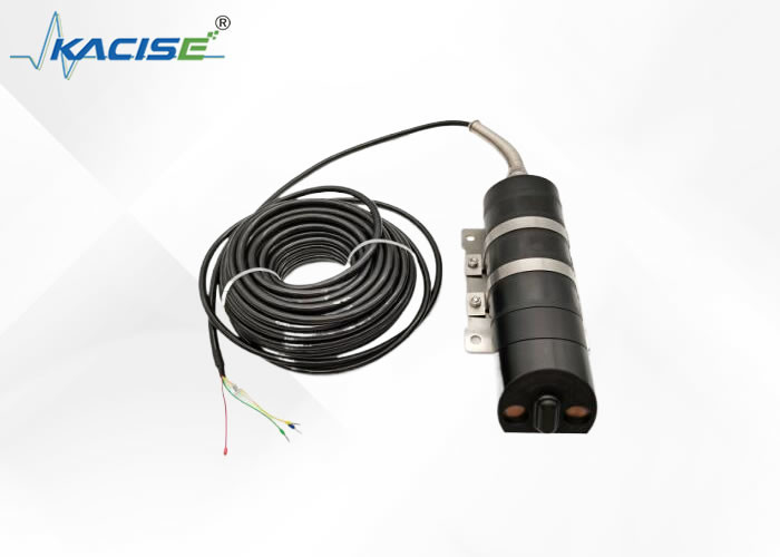 Misuratore di flusso Doppler ad ultrasuoni per la misurazione accurata della velocità del fluido nel monitoraggio delle inondazioni e nello scarico di acque reflue