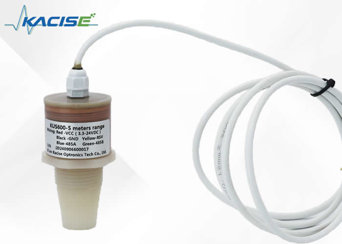 Sensore del misuratore di livello dell'acqua ad ultrasuoni RS485 5m KUS600 5V per fossa settica