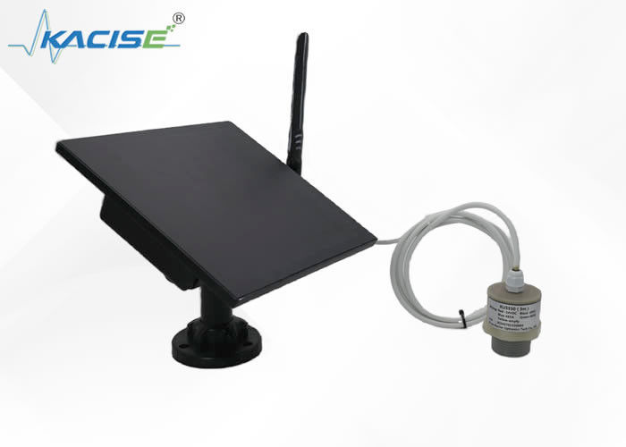 Sensore di livello dell'acqua wireless ad energia solare con elevata precisione e involucro in PVDF per il monitoraggio remoto