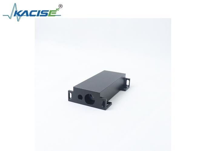 Sensore di distanza laser ad alta precisione ± 1 mm con raggio di 40 m e laser di classe II per misurazioni precise