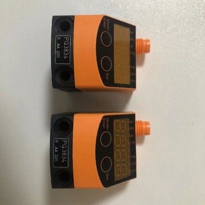 Sensore di pressione IO-Link IFM PQ3834 con elevata precisione e design robusto per applicazioni industriali