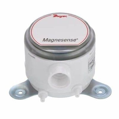 Trasmettitore di pressione differenziale Magnesense della serie MS di Dwyer con uscita da 4 a 20 mA e intervalli selezionabili dal campo