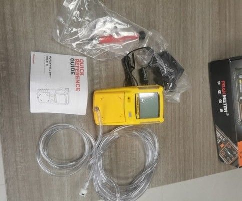 Honeywell BW Max XT II Multi-Gas Detector 8-13 ore Batteria Tempo di funzionamento Tipo di allarme visivo per la sicurezza industriale