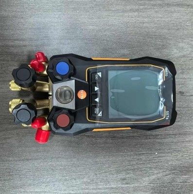 testo 557s Smart Vacuum Kit con tubi - Smart digital manifold con sonde senza fili per il vuoto e la temperatura e 4 set di tubi
