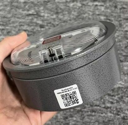Manometro differenziale Magnehelic Serie 2000 con funzionamento meccanico Grado di protezione IP67 resistente alle intemperie e precisione ±1% FS