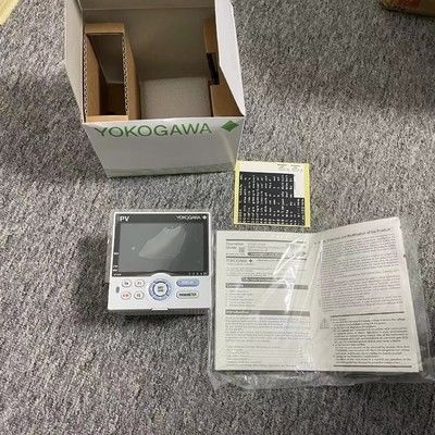 UT35A Controller di temperatura digitale con LCD a colori a 14 segmenti, controllo della sequenza della scala e comunicazione Ethernet