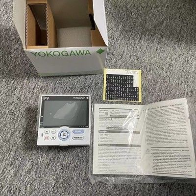 UT35A Controller di temperatura digitale con LCD a colori a 14 segmenti, controllo della sequenza della scala e comunicazione Ethernet