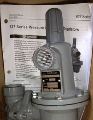 Regolatore di riduzione della pressione ad azionamento diretto serie 627 con ingresso da 2.000 Psig, uscita da 5-500 Psig e valvola di scarico interna