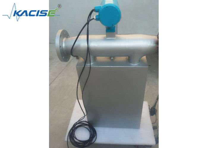 Grado alimentare Coriolis commestibile Mass Flow Meter Acciaio inossidabile per liquidi / gas con classe di precisione 0,10 ~ 0,20%
