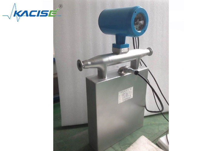Grado alimentare Coriolis commestibile Mass Flow Meter Acciaio inossidabile per liquidi / gas con classe di precisione 0,10 ~ 0,20%