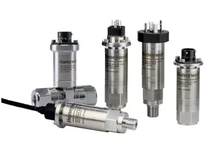 Trasduttore di pressione configurabile Honeywell FP5000 con campo di misura da 0,36 psig/a a 5.000 psig/a e accuratezza a fondo scala di ±0,1%