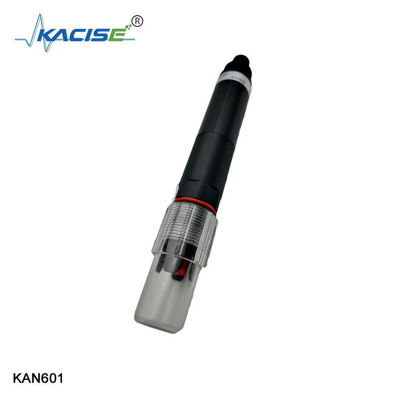 Protezione IP68 4-20mA RS485 Sensore di azoto di ammoniaca con compensazione della temperatura per il monitoraggio della qualità dell'acqua