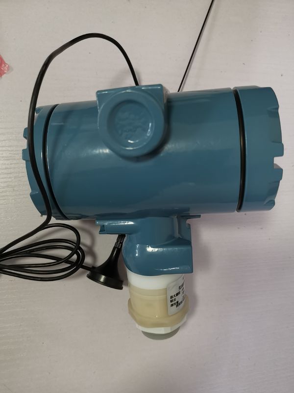 Sensore di livello IoT ad ultrasuoni IP65 industriale con frequenza 125KHZ e consumo di energia di 30mA