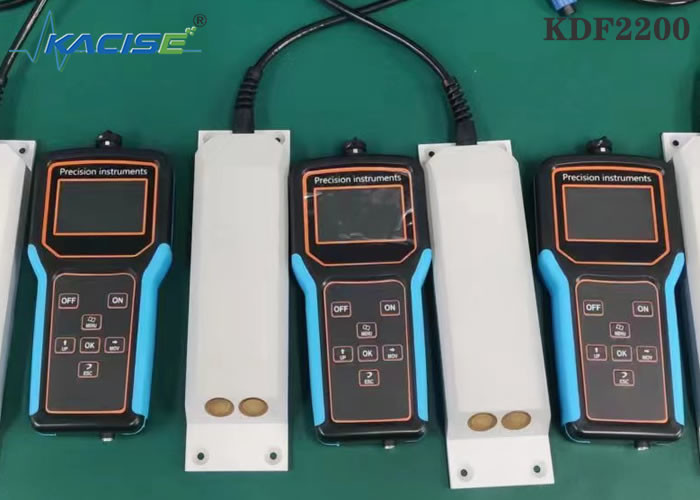 Misuratore di portata ultrasonico portatile di doppler KDF2200 per flusso Rate Measurement di velocità