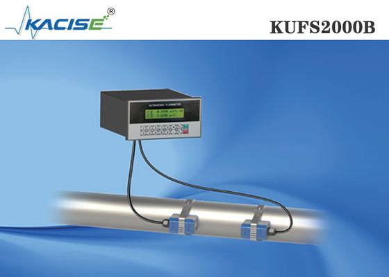 Clamp On Type Ultrasonic Flow Meter Panel Mount KUFS2000B con precisione ≤ 1%