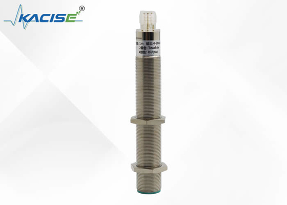 RS232 Uscita 1m Ultrasuoni Livellometro 40KHZ Frequenza IP67 Sensore di livello dell'acqua del serbatoio